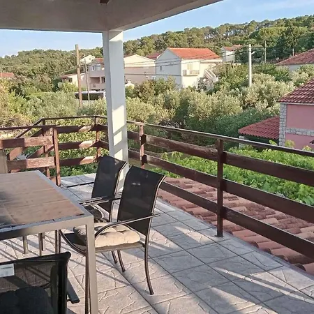 In - Insel Pasman 7879