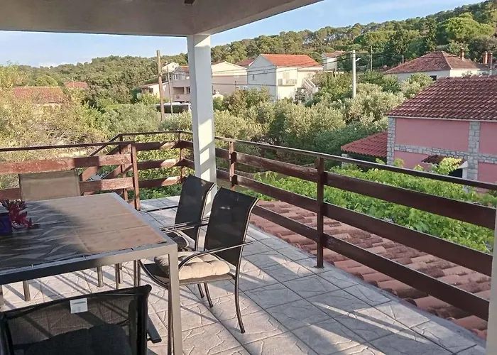 In - Insel Pasman 7879