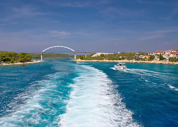 In - Insel Pasman 7879 * Tkon